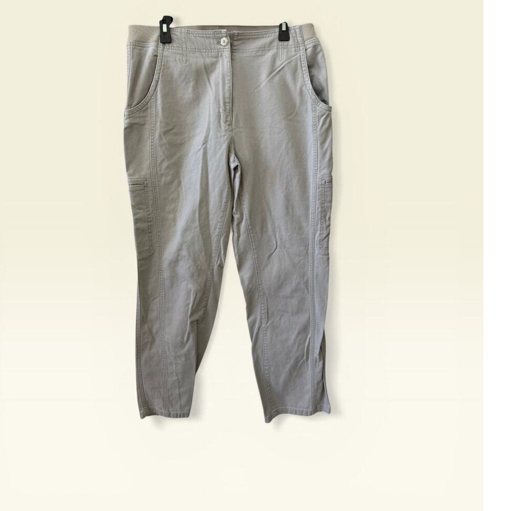 LL Bean Classic Fit Size Medium Tall Chino Pants Stretch Waist Minimalist